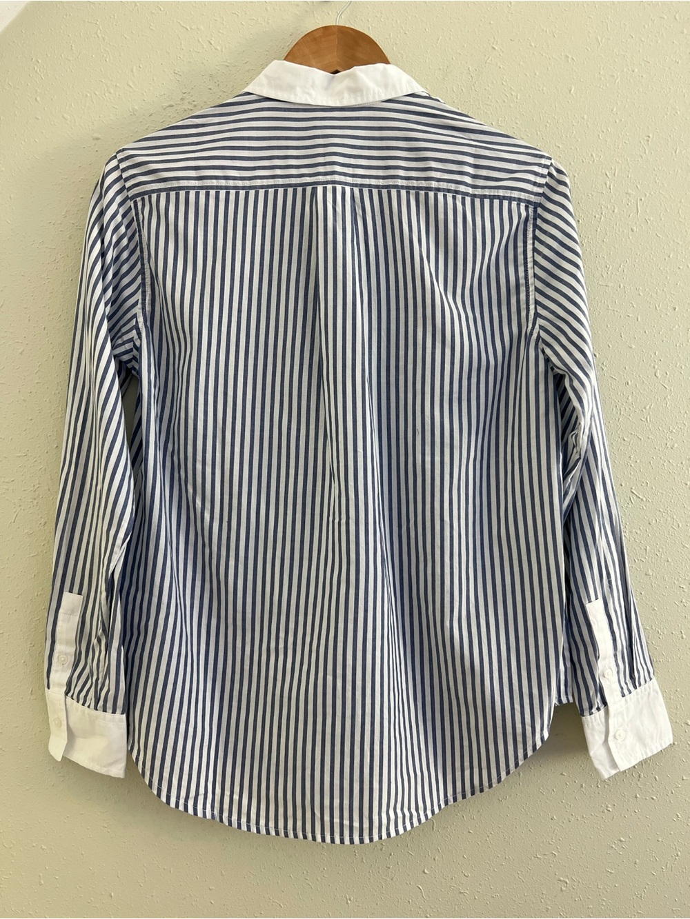New Everlane THE MUST-HAVE SHIRT IN SILKY COTTON in Mariner Blue/ White Size 0 - Picture 5 of 14